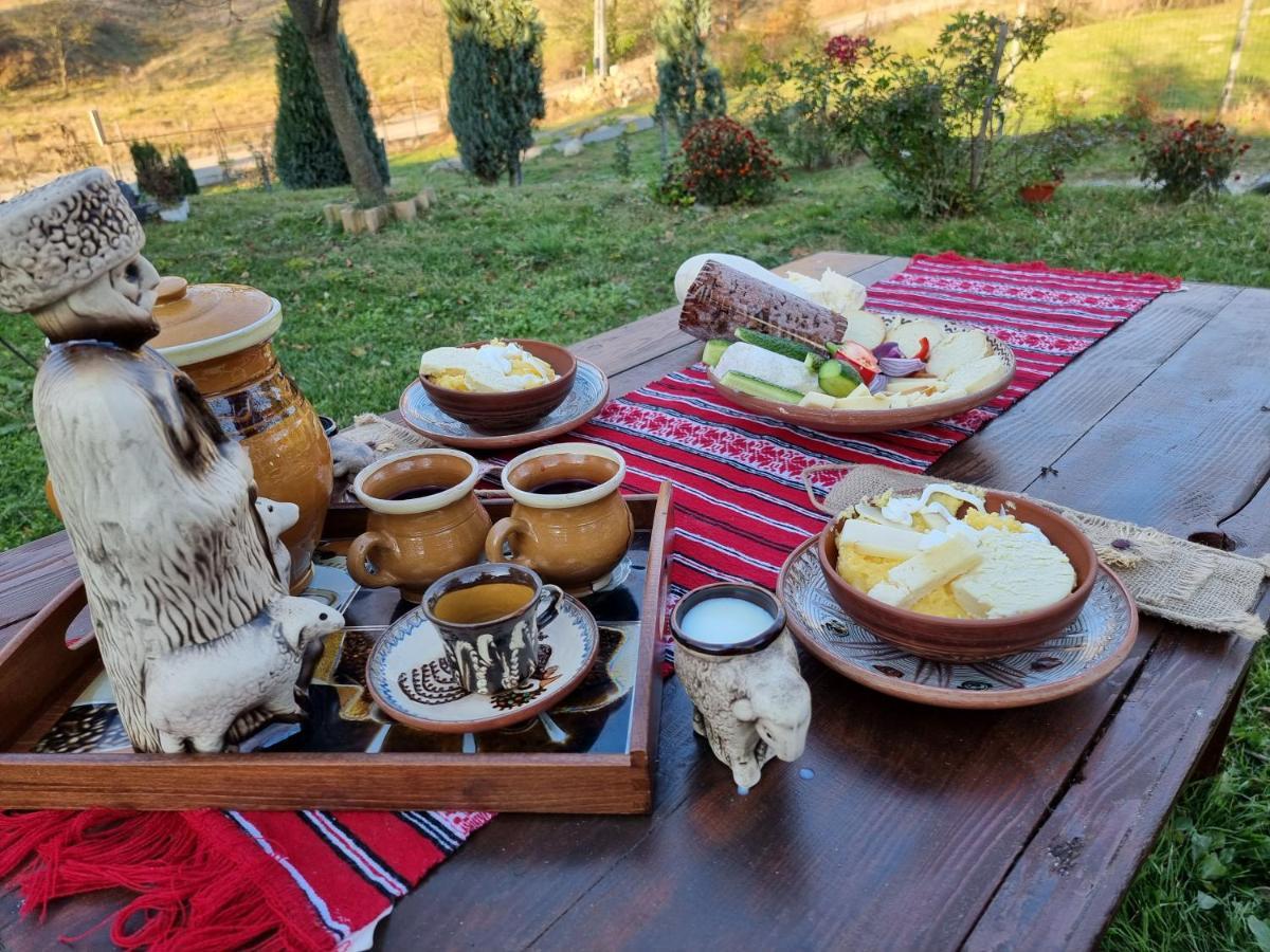 Hotel Lângă Stână à Curtea de Argeş Extérieur photo